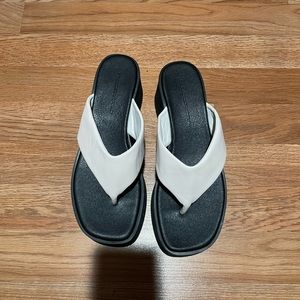 Princess Polly sandals